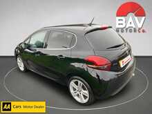 Peugeot 1.2 PureTech GPF GT Line Hatchback 5dr Petrol Manual Euro 6 (s/s) (110 ps)