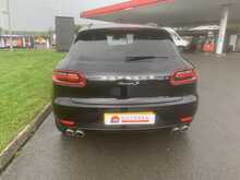 Porsche 3.0 TD V6 S SUV 5dr Diesel PDK 4WD Euro 6 (s/s) (258 ps)