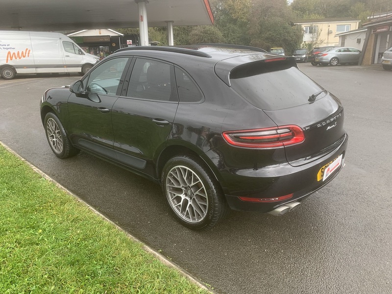 Porsche 3.0 TD V6 S SUV 5dr Diesel PDK 4WD Euro 6 (s/s) (258 ps)