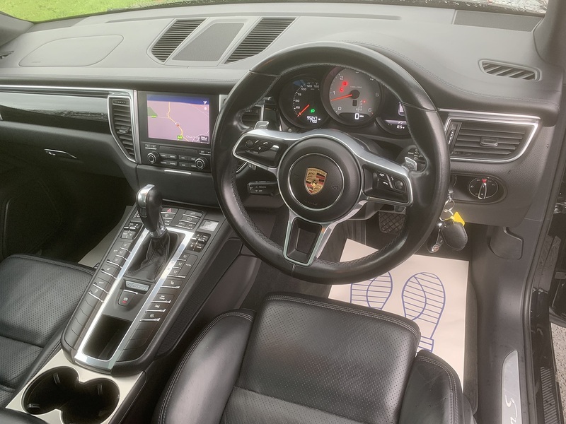 Porsche 3.0 TD V6 S SUV 5dr Diesel PDK 4WD Euro 6 (s/s) (258 ps)