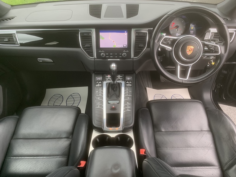 Porsche 3.0 TD V6 S SUV 5dr Diesel PDK 4WD Euro 6 (s/s) (258 ps)