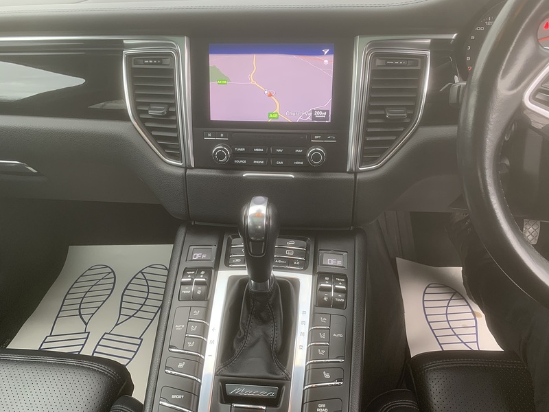 Porsche 3.0 TD V6 S SUV 5dr Diesel PDK 4WD Euro 6 (s/s) (258 ps)