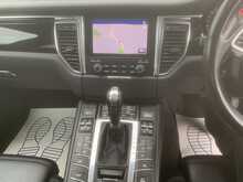 Porsche 3.0 TD V6 S SUV 5dr Diesel PDK 4WD Euro 6 (s/s) (258 ps)