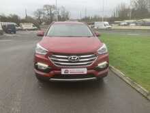 Hyundai 2.2 CRDi Blue Drive Premium SUV 5dr Diesel Manual 4WD Euro 6 (s/s) (7 Seat) (200 ps)