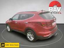 Hyundai 2.2 CRDi Blue Drive Premium SUV 5dr Diesel Manual 4WD Euro 6 (s/s) (7 Seat) (200 ps)