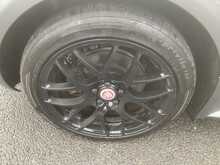 Jaguar 2.0d R-Sport Saloon 4dr Diesel Manual Euro 6 (s/s) (163 ps)