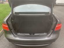 Jaguar 2.0d R-Sport Saloon 4dr Diesel Manual Euro 6 (s/s) (163 ps)