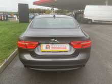 Jaguar 2.0d R-Sport Saloon 4dr Diesel Manual Euro 6 (s/s) (163 ps)