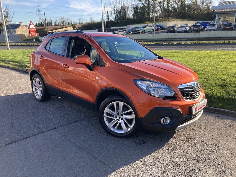 Vauxhall 1.6i Tech Line SUV 5dr Petrol Manual 2WD Euro 6 (s/s) (115 ps)