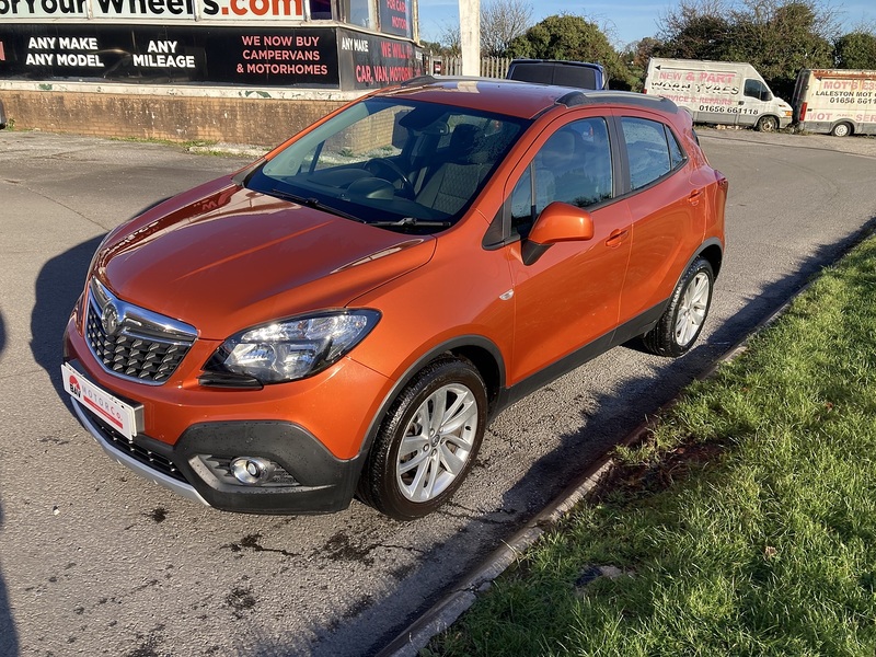 Vauxhall 1.6i Tech Line SUV 5dr Petrol Manual 2WD Euro 6 (s/s) (115 ps)