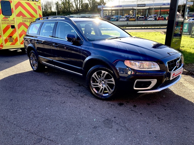 Volvo 2.4 D5 SE Lux Estate 5dr Diesel Manual AWD Euro 5 (s/s) (215 ps)