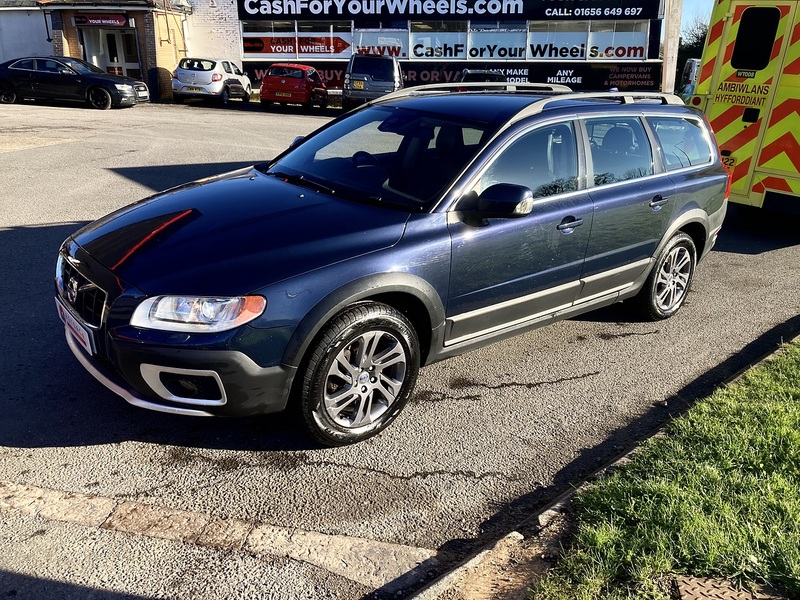 Volvo 2.4 D5 SE Lux Estate 5dr Diesel Manual AWD Euro 5 (s/s) (215 ps)