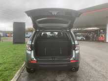 Land Rover 2.0 TD4 HSE Black SUV 5dr Diesel Auto 4WD Euro 6 (s/s) (180 ps)