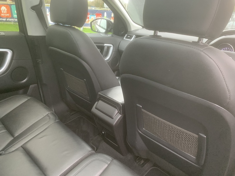 Land Rover 2.0 TD4 HSE Black SUV 5dr Diesel Auto 4WD Euro 6 (s/s) (180 ps)