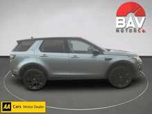 Land Rover 2.0 TD4 HSE Black SUV 5dr Diesel Auto 4WD Euro 6 (s/s) (180 ps)