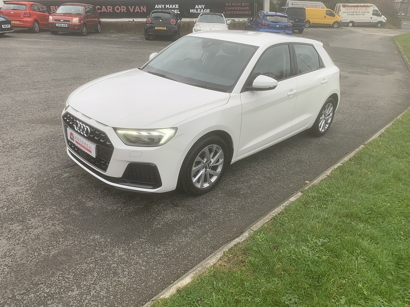 Audi 1.5 TFSI 35 Sport Sportback 5dr Petrol Manual Euro 6 (s/s) (150 ps)