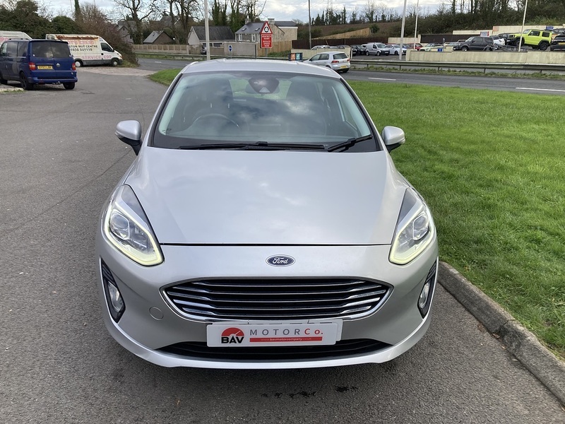 Ford 1.0T EcoBoost Zetec Hatchback 5dr Petrol Manual Euro 6 (s/s) (100 ps)