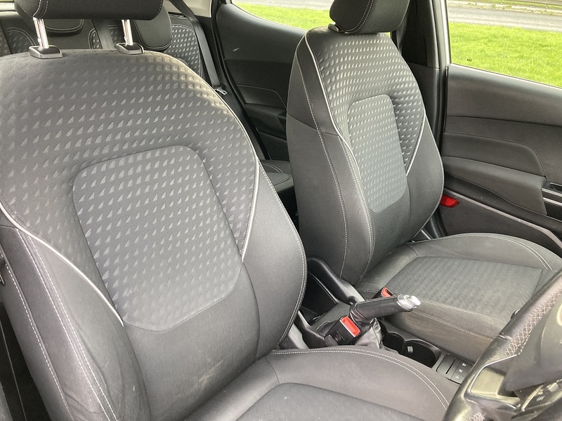 Ford 1.0T EcoBoost Zetec Hatchback 5dr Petrol Manual Euro 6 (s/s) (100 ps)