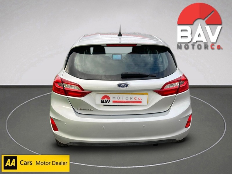 Ford 1.0T EcoBoost Zetec Hatchback 5dr Petrol Manual Euro 6 (s/s) (100 ps)