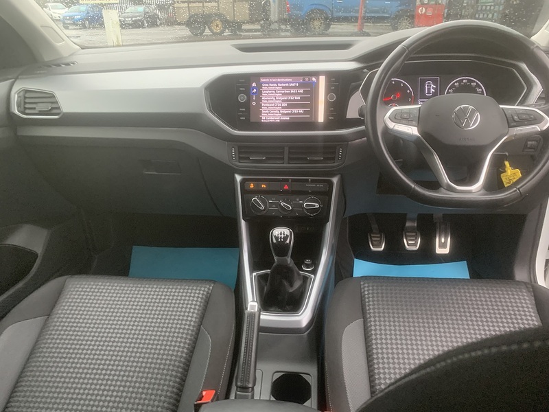 Volkswagen 1.0 TSI Active SUV 5dr Petrol Manual Euro 6 (s/s) (95 ps)