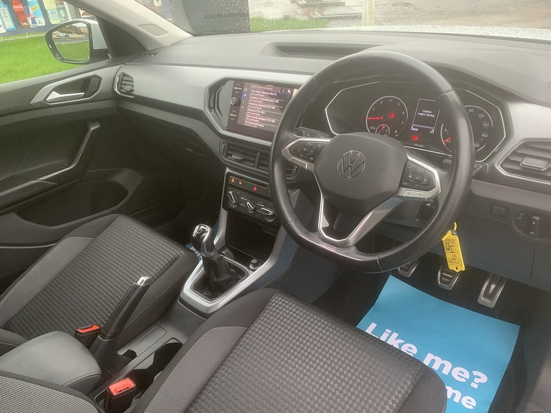 Volkswagen 1.0 TSI Active SUV 5dr Petrol Manual Euro 6 (s/s) (95 ps)