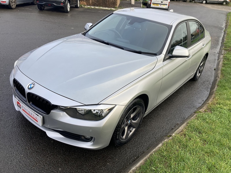 BMW 2.0 320d ED EfficientDynamics Saloon 4dr Diesel Auto Euro 5 (s/s) (163 ps)