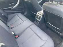 BMW 2.0 320d ED EfficientDynamics Saloon 4dr Diesel Auto Euro 5 (s/s) (163 ps)