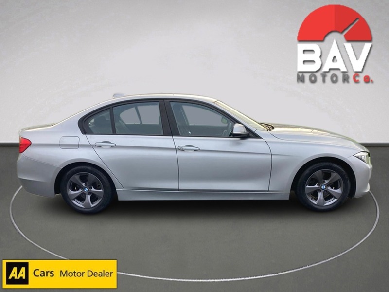 BMW 2.0 320d ED EfficientDynamics Saloon 4dr Diesel Auto Euro 5 (s/s) (163 ps)
