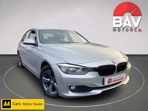 BMW 2.0 320d ED EfficientDynamics Saloon 4dr Diesel Auto Euro 5 (s/s) (163 ps)