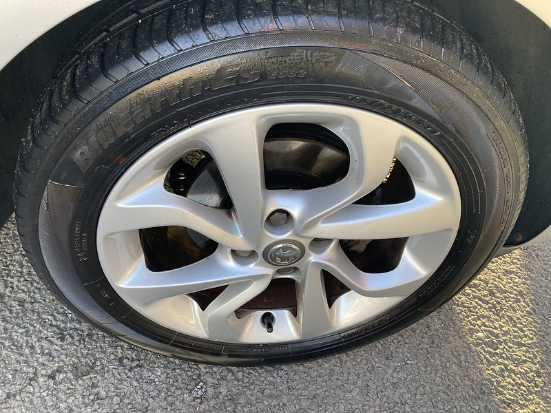 Vauxhall 1.4i ecoFLEX Excite Hatchback 3dr Petrol Manual Euro 6 (a/c) (90 ps)