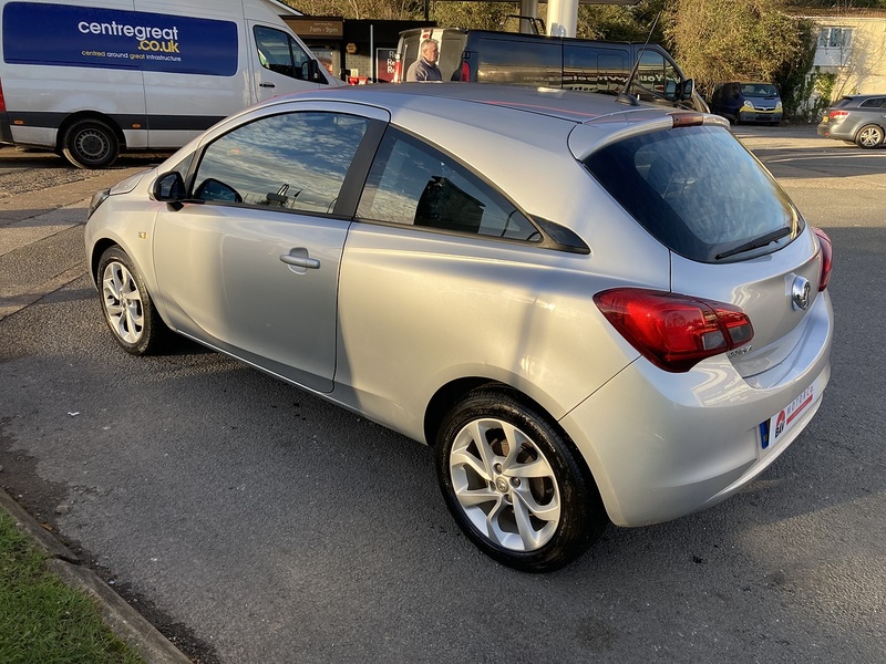 Vauxhall 1.4i ecoFLEX Excite Hatchback 3dr Petrol Manual Euro 6 (a/c) (90 ps)