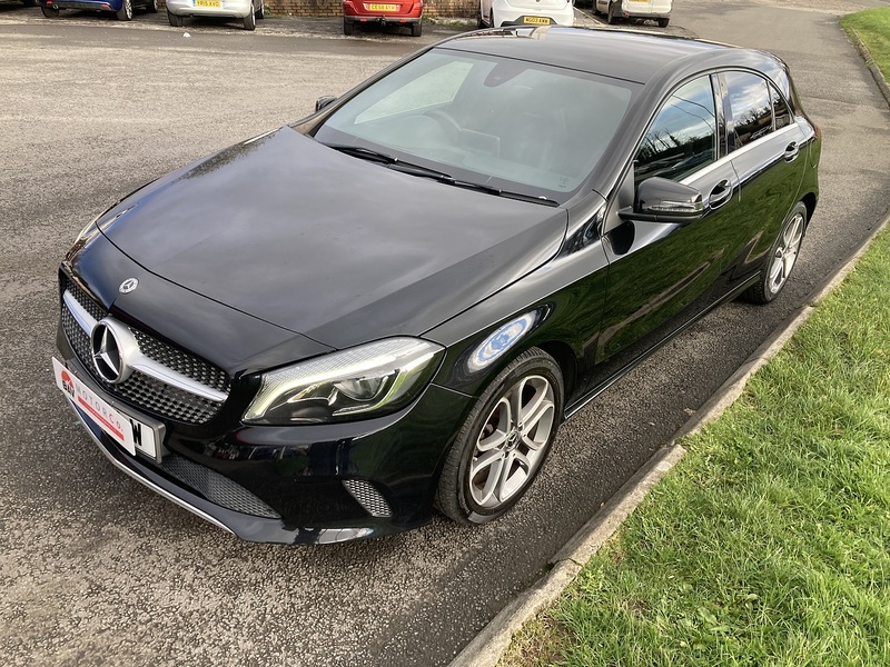 Mercedes-Benz 2.1 A200d Sport Edition Hatchback 5dr Diesel Manual Euro 6 (s/s) (136 ps)