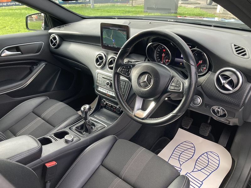 Mercedes-Benz 2.1 A200d Sport Edition Hatchback 5dr Diesel Manual Euro 6 (s/s) (136 ps)