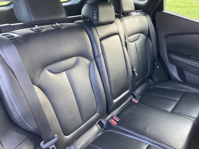 Renault 1.3 TCe Signature S Nav SUV 5dr Petrol Manual Euro 6 (s/s) (140 ps)