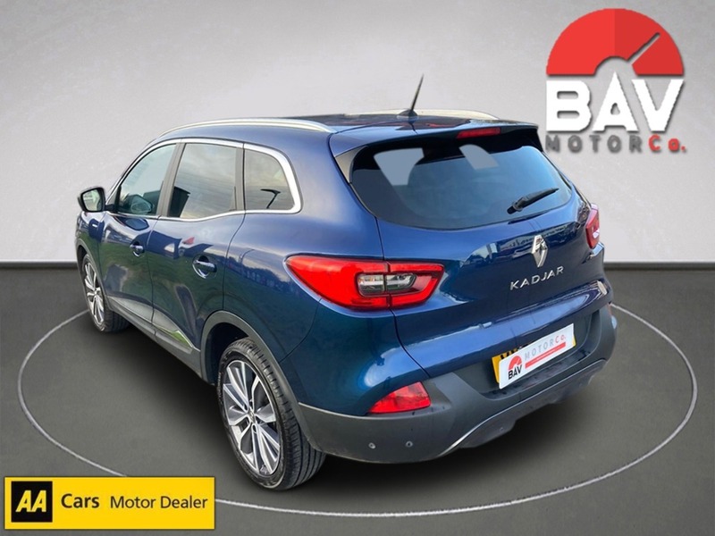 Renault 1.3 TCe Signature S Nav SUV 5dr Petrol Manual Euro 6 (s/s) (140 ps)