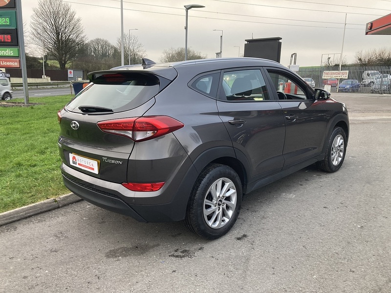 Hyundai 1.6 GDi Blue Drive SE Nav SUV 5dr Petrol Manual Euro 6 (s/s) (132 ps)