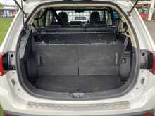 Mitsubishi 2.2 DI-D 4 SUV 5dr Diesel Auto 4WD Euro 6 (147 ps)