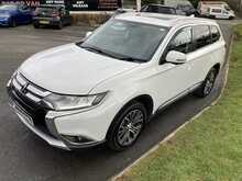 Mitsubishi 2.2 DI-D 4 SUV 5dr Diesel Auto 4WD Euro 6 (147 ps)