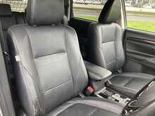 Mitsubishi 2.2 DI-D 4 SUV 5dr Diesel Auto 4WD Euro 6 (147 ps)