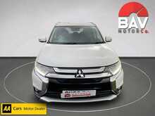 Mitsubishi 2.2 DI-D 4 SUV 5dr Diesel Auto 4WD Euro 6 (147 ps)