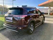 Toyota 2.0 D-4D Business Edition Plus SUV 5dr Diesel Manual Euro 6 (s/s) (Safety Sense, Nav) (143 ps)