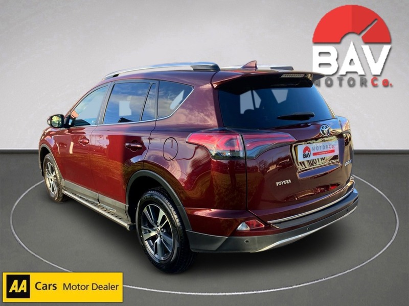 Toyota 2.0 D-4D Business Edition Plus SUV 5dr Diesel Manual Euro 6 (s/s) (Safety Sense, Nav) (143 ps)