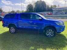 Toyota 2.4 D-4D Invincible Pickup Double Cab 4dr Diesel Manual 4WD Euro 6 (s/s) (TSS) (150 ps)