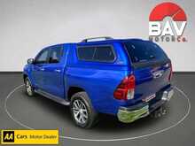 Toyota 2.4 D-4D Invincible Pickup Double Cab 4dr Diesel Manual 4WD Euro 6 (s/s) (TSS) (150 ps)