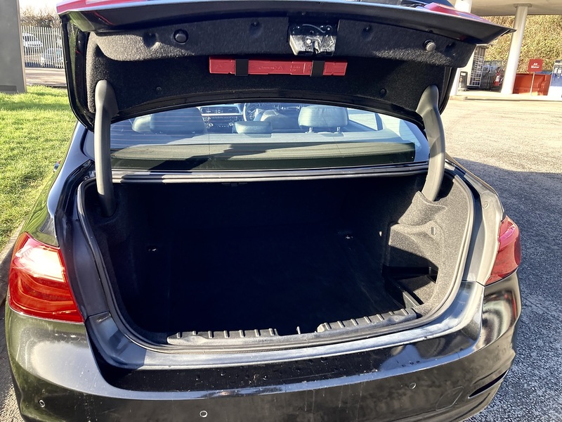 BMW 2.0 320d ED Plus Saloon 4dr Diesel Manual Euro 6 (s/s) (163 ps)