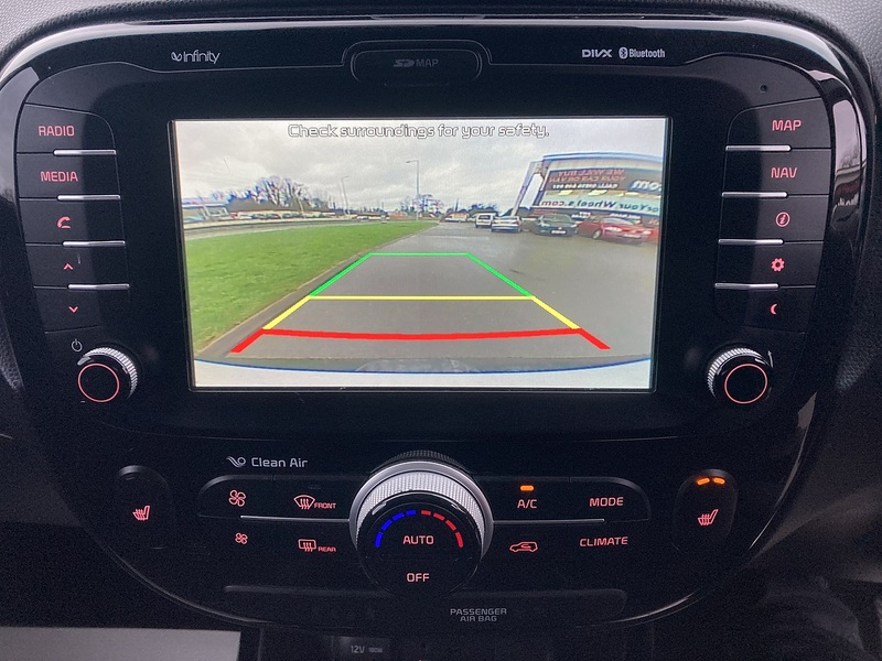 Kia 1.6 CRDi Mixx SUV 5dr Diesel Manual Euro 5 (126 bhp)