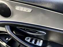 Mercedes-Benz 2.0 E220d SE Saloon 4dr Diesel G-Tronic+ Euro 6 (s/s) (194 ps)