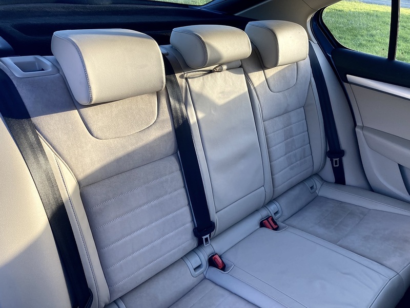 Skoda 2.0 TDI Elegance Hatchback 5dr Diesel DSG Euro 5 (s/s) (150 ps)