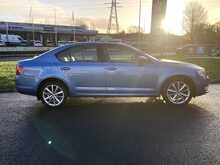 Skoda 2.0 TDI Elegance Hatchback 5dr Diesel DSG Euro 5 (s/s) (150 ps)