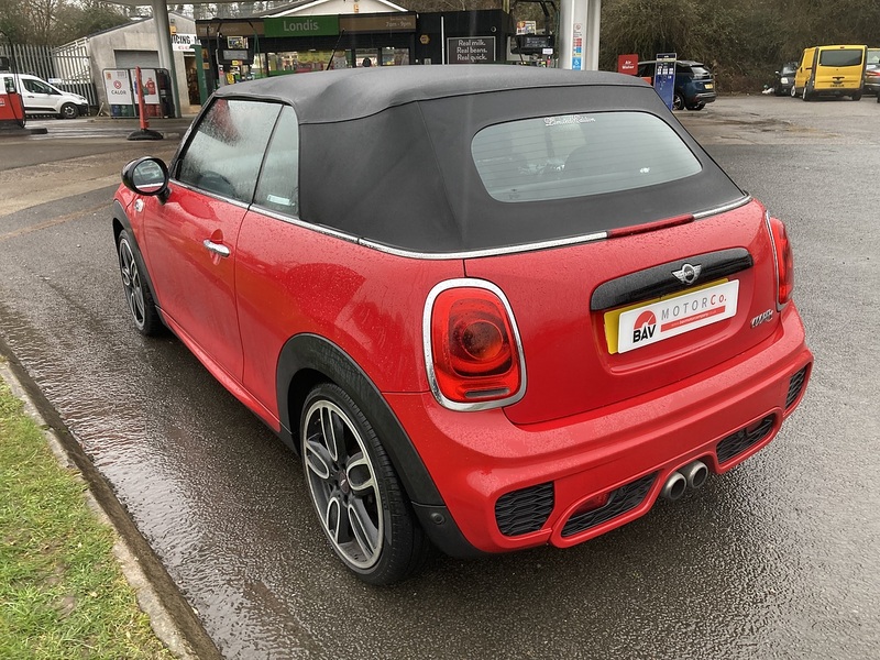 MINI 2.0 Cooper S Convertible 2dr Petrol Auto Euro 6 (s/s) (192 ps)